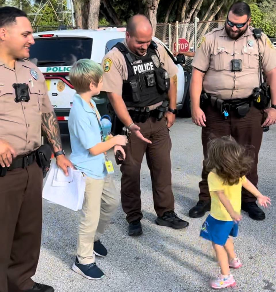 Illegally taken to the USA brother and sister were returned to Russia